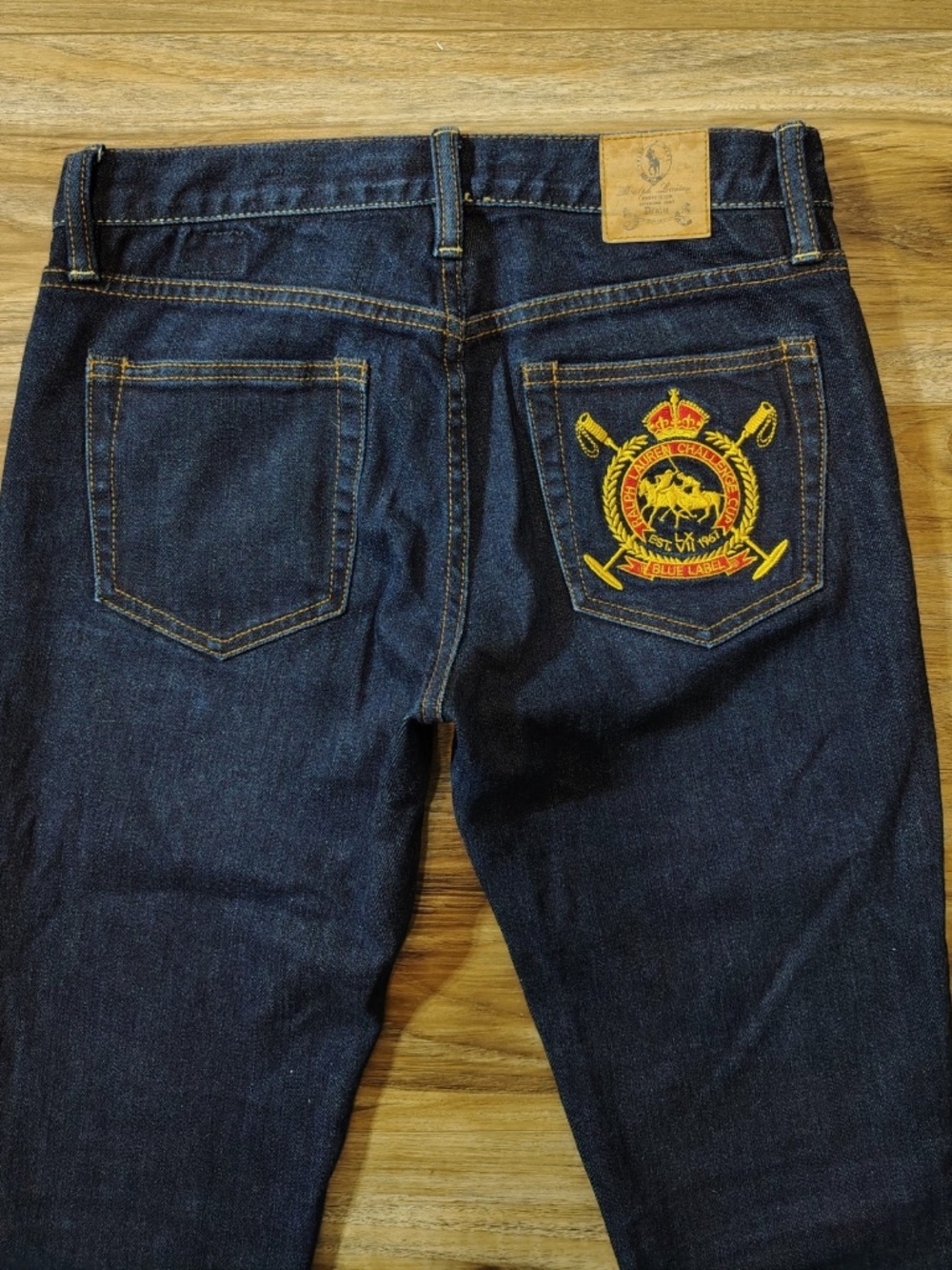 Like New Ralph Lauren Sport Thompson 650 Challenge Cup Jeans Big Logo Back